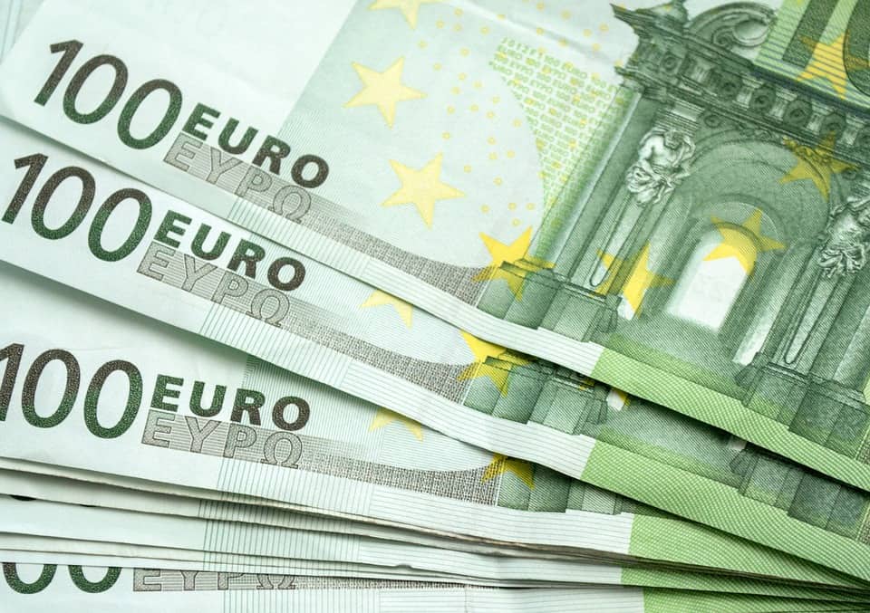 premio 100 euro